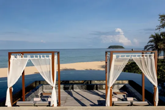 プーケットのホテルの相場とベストシーズンは？