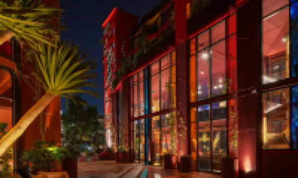 ミー スタイル ミュージアム ホテル Kesinee Housing周辺のホテル