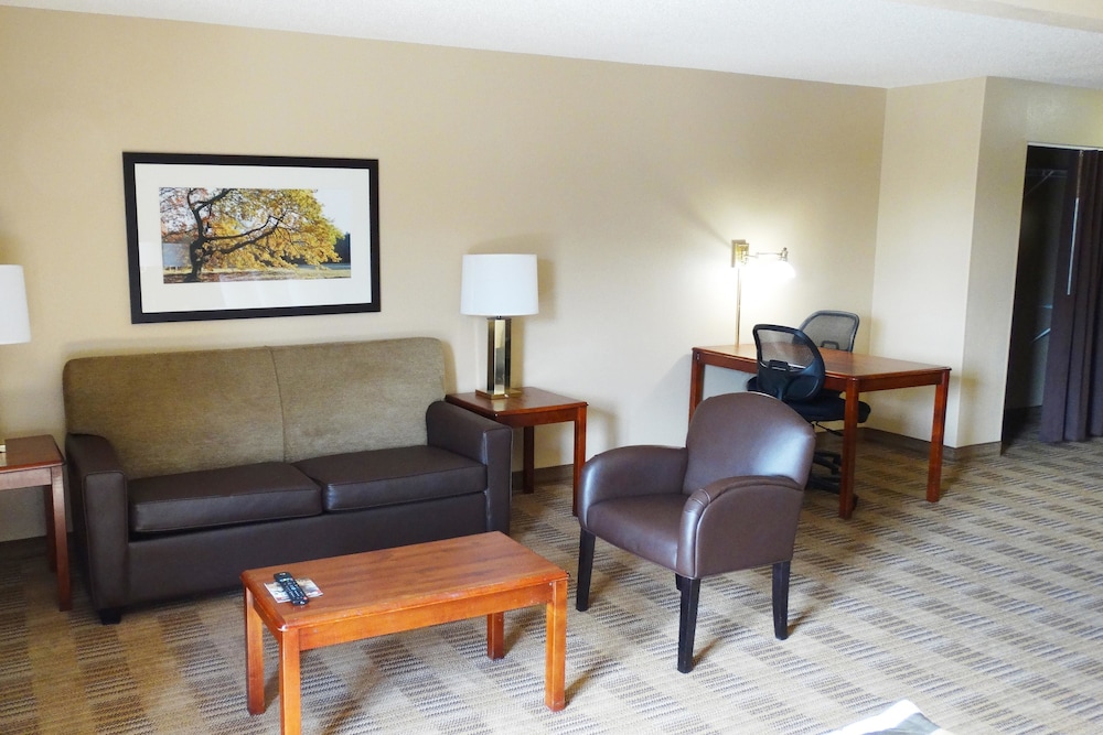 Extended Stay America Suites - Tulsa - Midtown