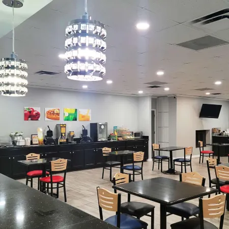 Quality Inn Terre Haute University Area
