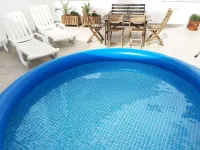 Lemon Tree Apartments