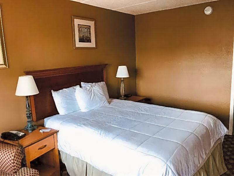 Americas Best Value Inn Laredo