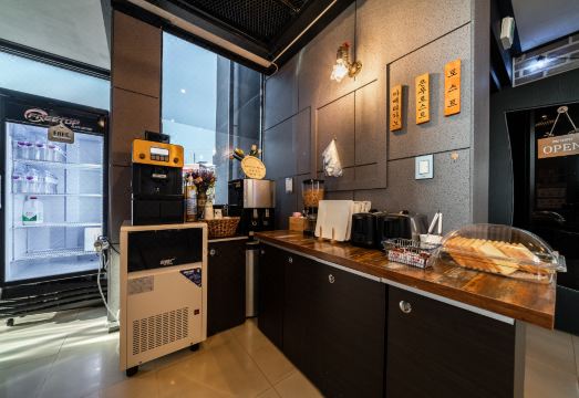 호텔 파티오 조식 공간