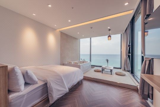 안목을높이다 객실 뷰