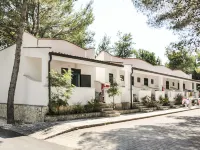Villaggio San Pablo Hotel dekat Camping Residence Villaggio San Michele - Vieste