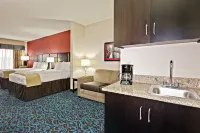 Holiday Inn Express & Suites New Philadelphia Hotels in New Philadelphia