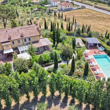 Luxury Villa in Tuscany with Pool Near Pisa and Florence - Ten Bedrooms 20 pl