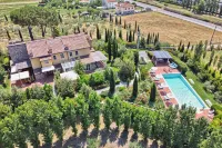 Luxury Villa in Tuscany with Pool Near Pisa and Florence - Ten Bedrooms 20 pl