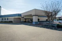 Travelodge by Wyndham Memphis Airport/Graceland Hotels in Memphis