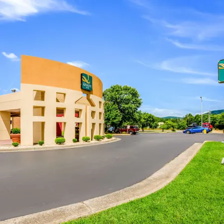 Quality Inn Roanoke Airport
