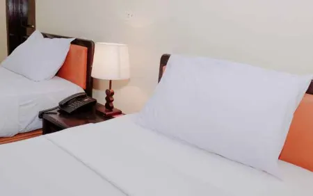 Graha Hayam Wuruk Hotel & Convention Отели в г. Trenggalek