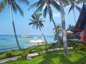 Kupu Kupu Phangan Beach Villas & Spa
