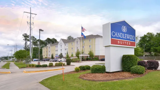 Candlewood Suites Lafayette - River Ranch