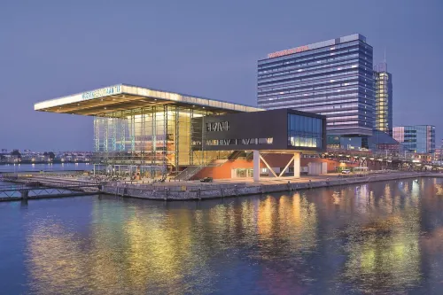 Mövenpick Hotel Amsterdam City Centre Hotel di Amsterdam