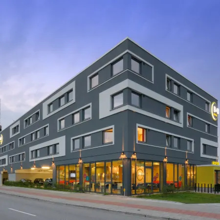 B&B HOTEL Hamburg-Harburg Отели рядом с достопримечательностью «Харбург»