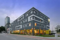 B&B HOTEL Hamburg-Harburg Hotels near Hamburg University of Technology