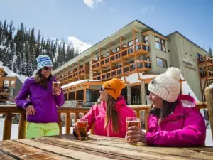 Popular 4-Star Select Hotels in Improvement District No. 9