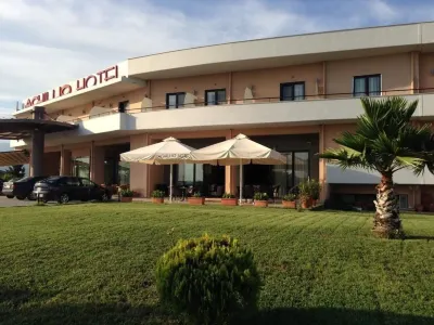 Achillio Hotel Hotels in Maronia