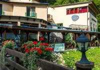 Patak Park Hotel Visegrád Các khách sạn ở God