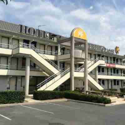 Hôtel Première Classe Hotel Exterior