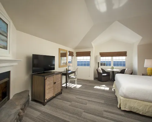 Fogcatcher Inn Hotels in Cambria