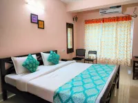 Binodini Hotel & Restaurant Hotels near Amar Kutir Eco Tourism Park