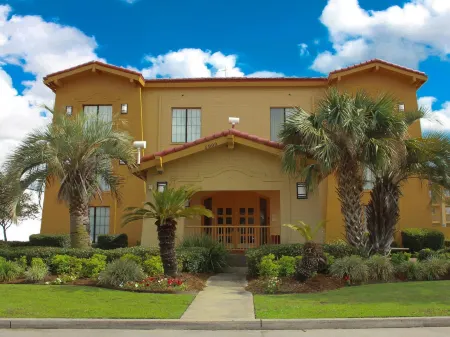 La Quinta Inn by Wyndham New Orleans Veterans / Metairie
