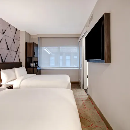 SpringHill Suites New York Midtown Manhattan/Fifth Avenue Отели рядом с достопримечательностью «Манхэттен»