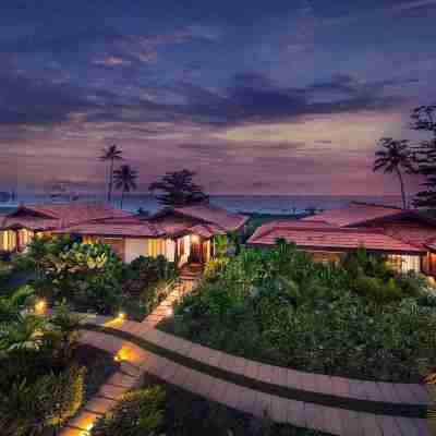 Niraamaya Wellness Retreats Backwaters and Beyond Kumarakom Hotel Exterior