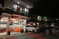 Shanrilla Hotel Hotels in Cihideung