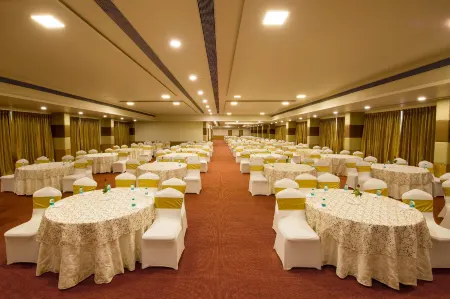 Hotel Central Park Отели рядом с достопримечательностью «Botany Garden (Botanica)»