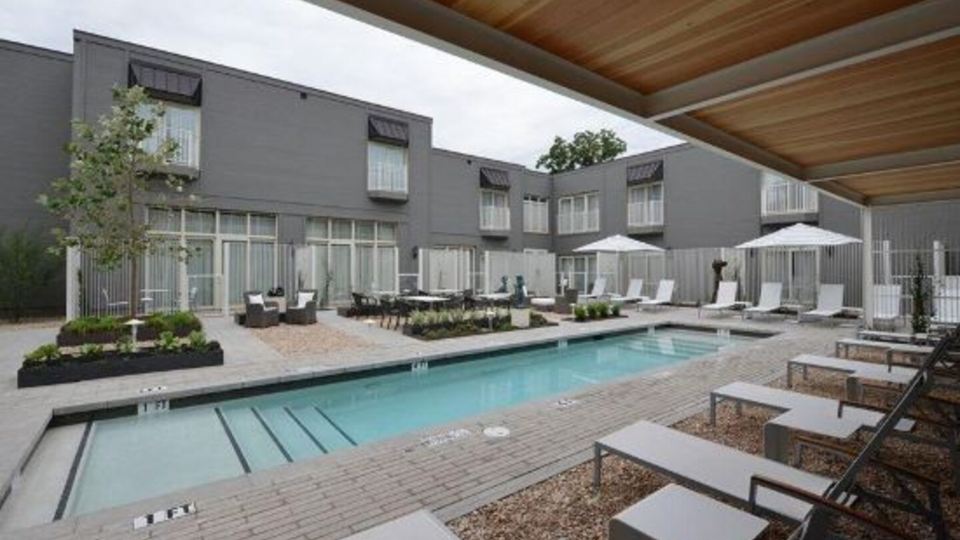 Hotel Ella