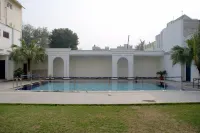 Ritz Plaza Hotels in Amritsar