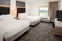 格林貝SpringHill Suites 酒店 - 停車場