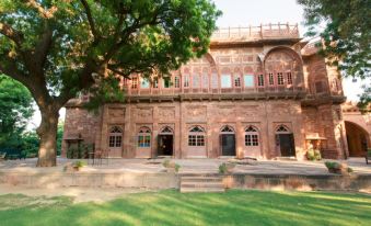 WelcomHeritage Bal Samand Lake Palace