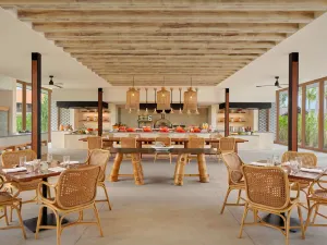 쉐라톤 벨리퉁 리조트