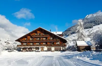 Hotel Alpenland Hotel di Saanen