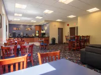 Super 8 by Wyndham Kamloops on the Hill - 2-Star