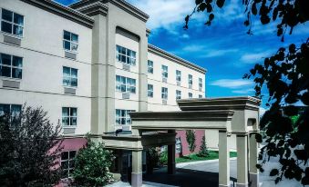 Hampton Inn & Suites by Hilton Edmonton International Airport