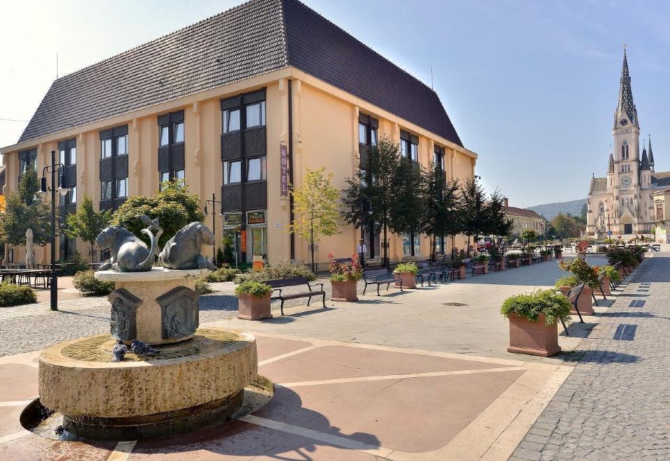 hotel overview picture