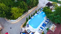 Krikonis Hotel - Pools