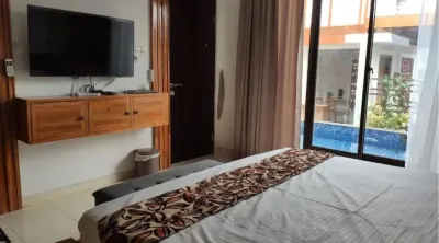 Nakula Sadewa Sanggraloka - Villa Ubud Anyer Hotell i Karang Suraga
