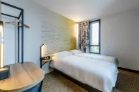 B&B HOTEL Besançon Valentin Hôtels à : Pelousey