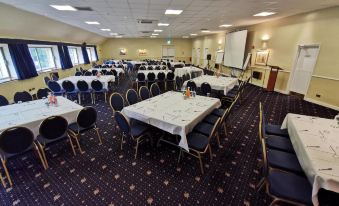 Tiverton Hotel Lounge & Venue Formally Best Western