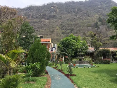 Grand Hotel Panajachel Các khách sạn gần Hotel Posada de Don Rodrigo Museum