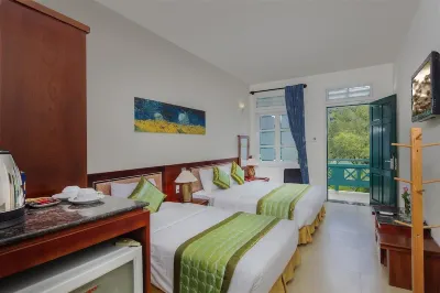 Sai Gon Phong Nha Hotel Hotels near Dancing Rock Beach