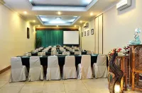 Hotel Dana Solo Hotels in Laweyan