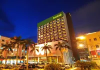 Tanahmas the Sibu Hotel Hotels near Wong Nai Siong Garden