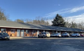 Hudson Valley 9w Motel