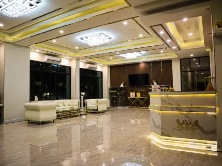 AIYARA Riverine Hotel Nakhon Phanom Отели рядом с достопримечательностью «Wat Phra in Plaeng»